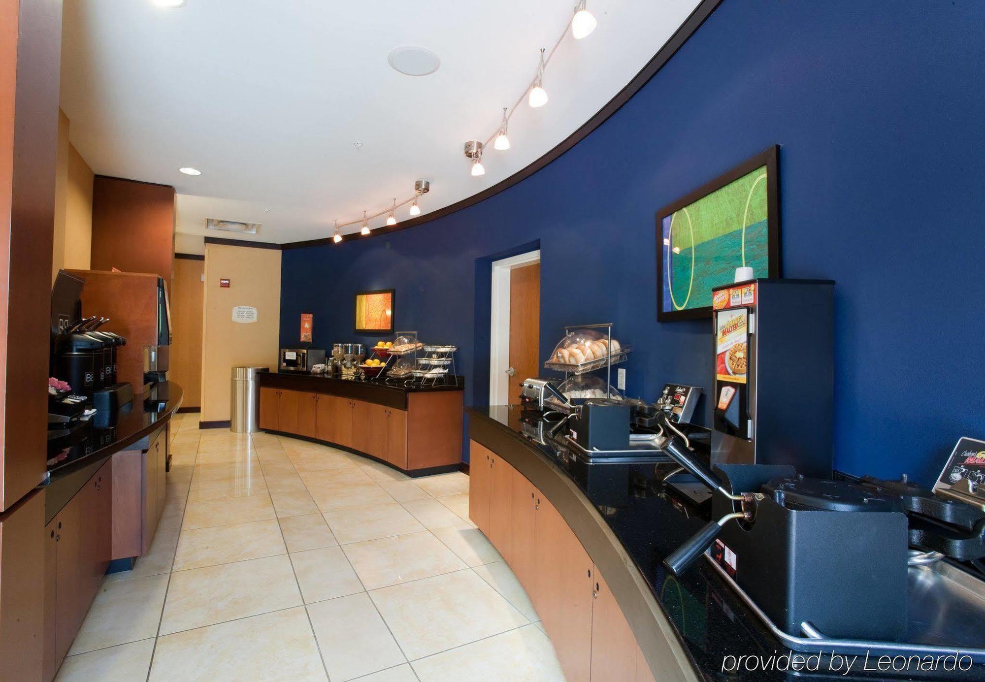 Fairfield Inn & Suites By Marriott Houston Conroe Restaurant billede